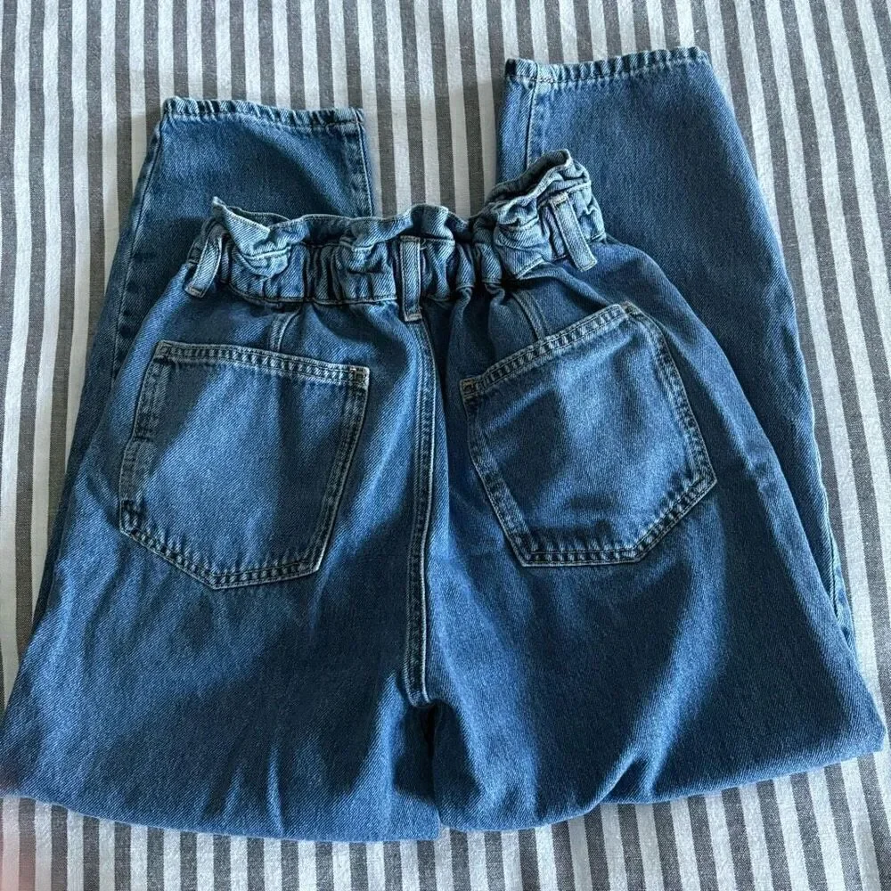 Zara High Rise Paperbag Ankle Jeans Size 2